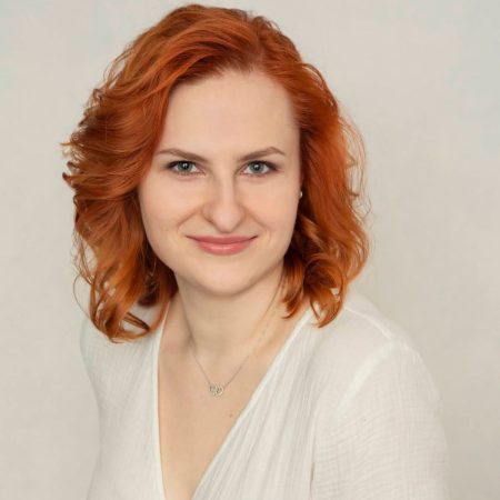 agnieszka-swiecicka-klama agnieszka-swiecicka-klama